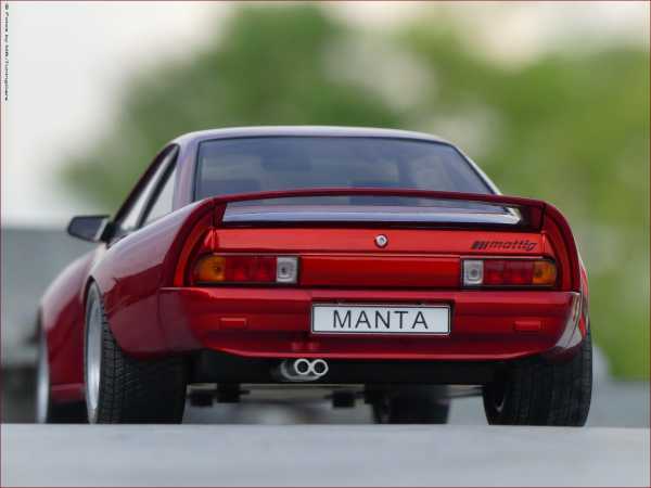 1:18 Opel Manta B Mattig BREITBAU ROT METALLIC EDITION mit OVP